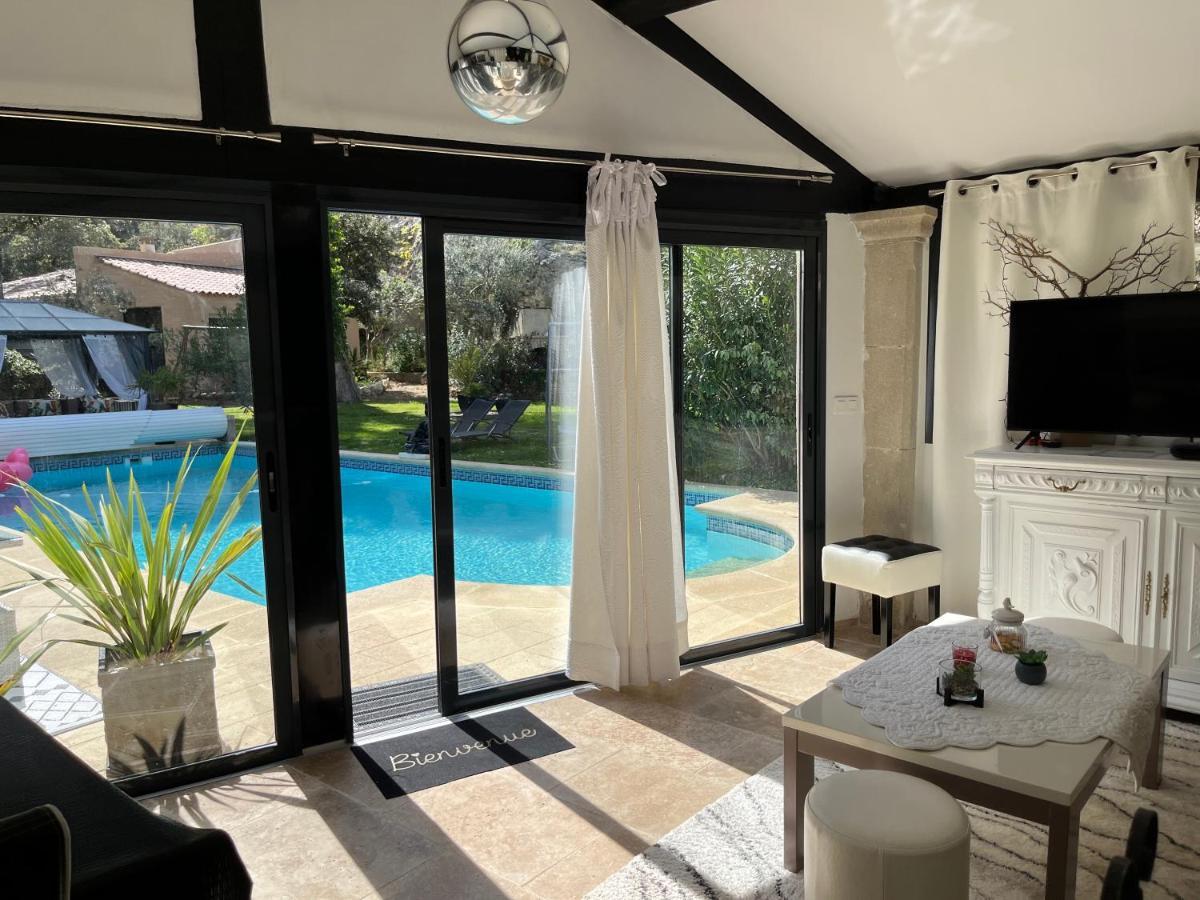 Gite Des Estelles "Axel" Avec Espace Jacuzzi Cavaillon Exterior foto