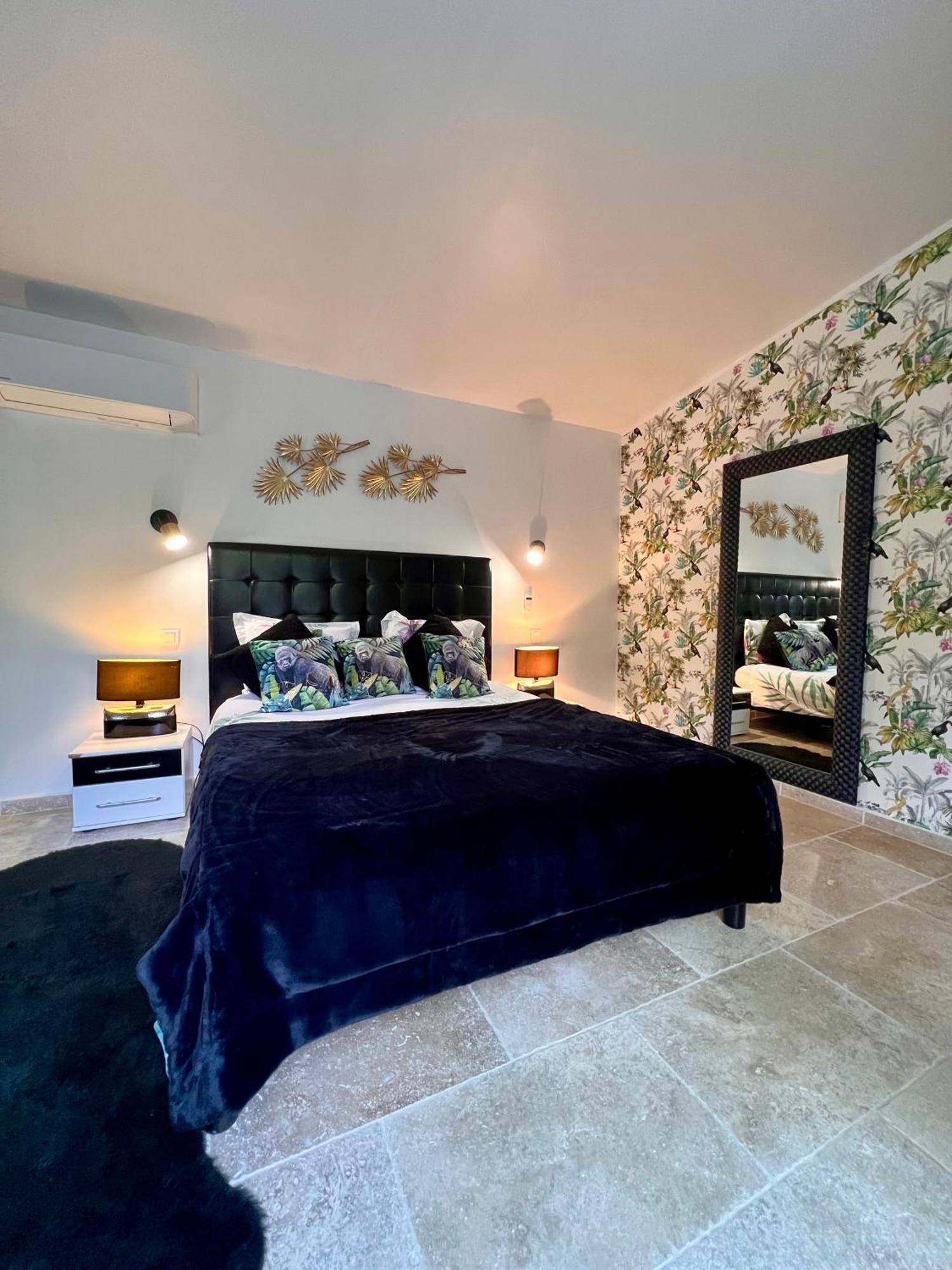 Gite Des Estelles "Axel" Avec Espace Jacuzzi Cavaillon Exterior foto